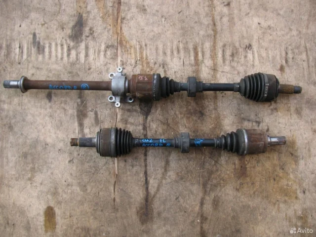 Привод передний левый для Honda Accord 8 2008-2013 на фотографиях