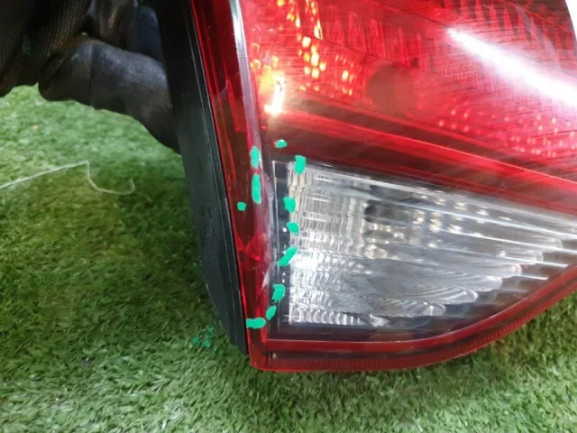 Фонарь внутренний левый для Kia Rio X line 2017+ на фотографиях