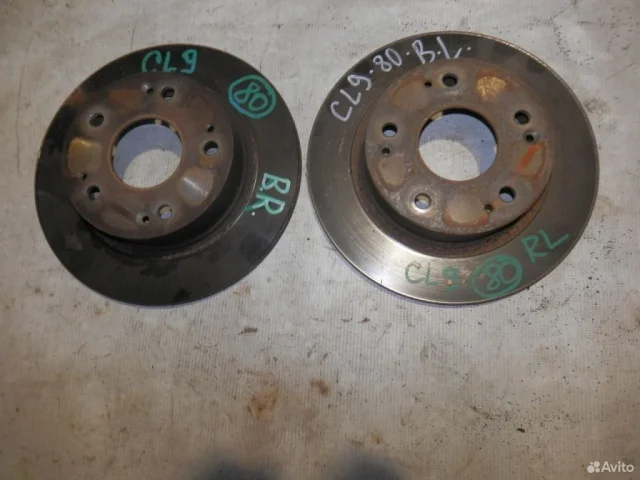 Диски тормозные передние (комплект) для Honda Accord 7 2002-2008 на фотографиях