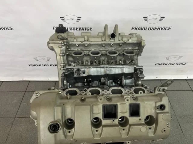Двигатель без навесного для Porsche Cayenne 958 2010-2014 на фотографиях