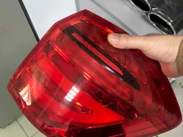 Фонарь левый для Mercedes-Benz GL class X166 2012-2016 на фотографиях