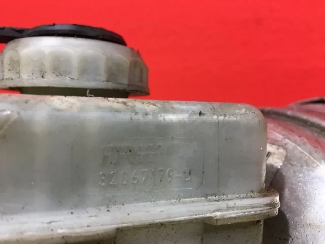 Вакуумный усилитель тормозов для BMW 5er Е60 2003-2010 на фотографиях