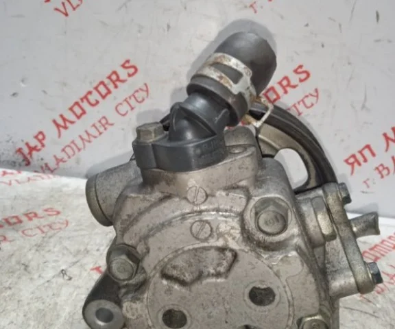 Насос ГУР для Honda CR-V RE 2006-2009 на фотографиях