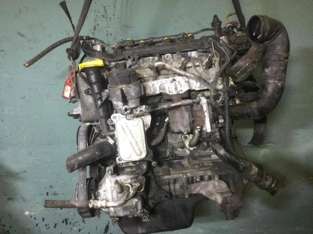 Двигатель без навесного для Fiat Doblo 223 2001-2016 на фотографиях