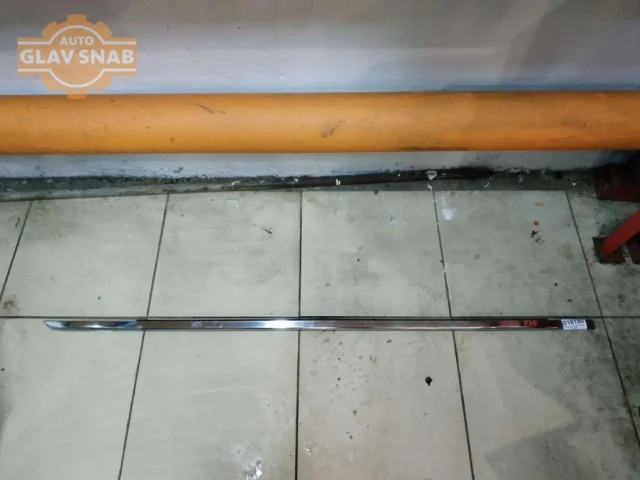 Мотор стеклоподъемника передний правый для Nissan Fuga Y50 2004-2009 на фотографиях