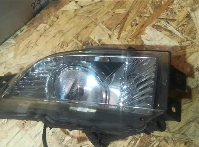 Противотуманка (ПТФ) передняя правая для Opel Insignia Седан A 2008-2017 на фотографиях