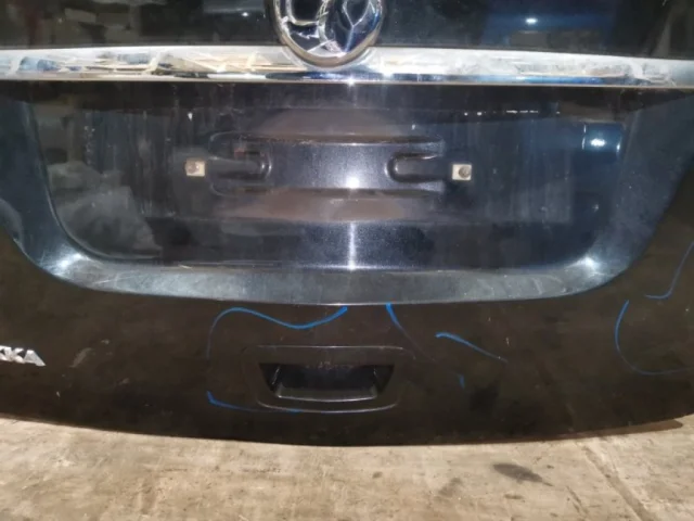 Крышка багажника для Opel Mokka 2012-2016 на фотографиях