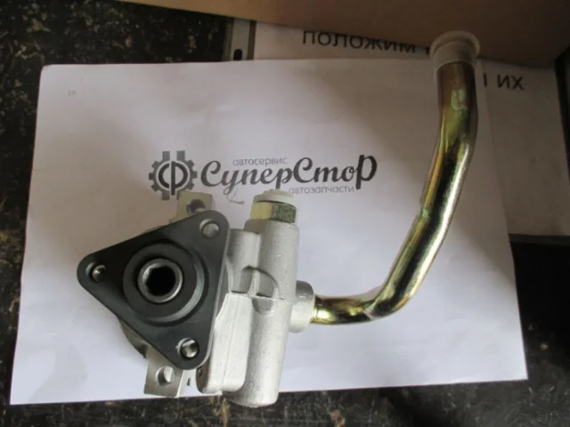 Насос ГУР для Chevrolet Lacetti 2004-2013 Универсал на фотографиях