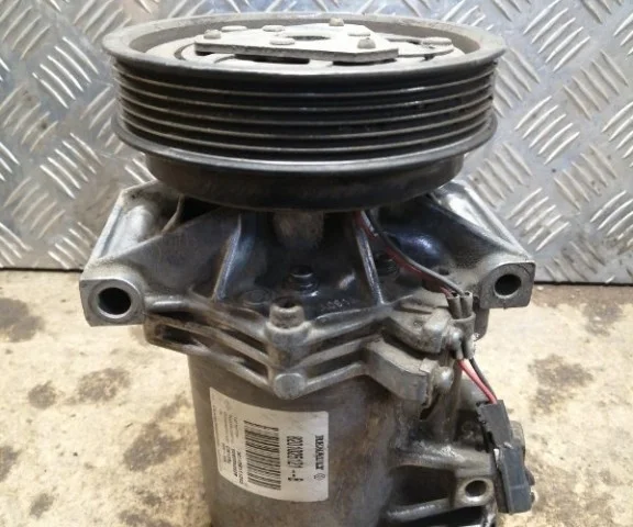 Компрессор кондиционера для Renault Logan 2018+ (L8 rest.) на фотографиях