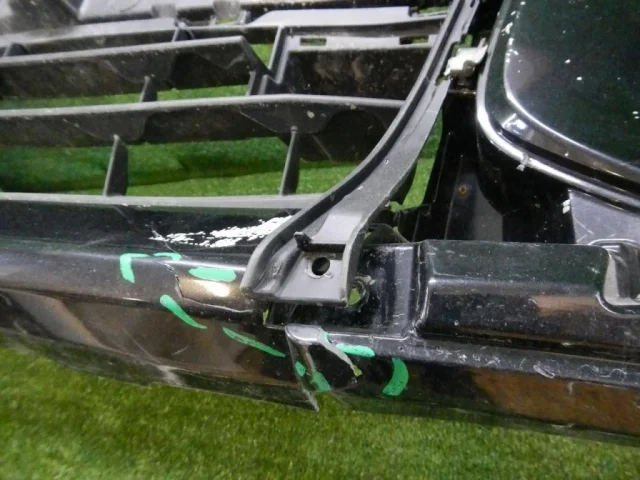 Бампер для Toyota Alphard H30 2015+ на фотографиях