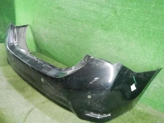 Бампер задний для Toyota Corolla E160/E180 Седан (RU) 2012-2016 на фотографиях