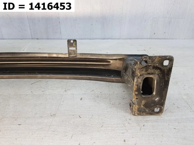 Усилитель бампера передний верхний для Skoda Rapid I rest NH3 2017-2020 на фотографиях