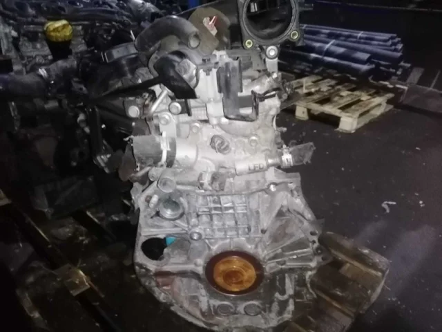 Двигатель без навесного для Nissan Serena С27 2016+ на фотографиях