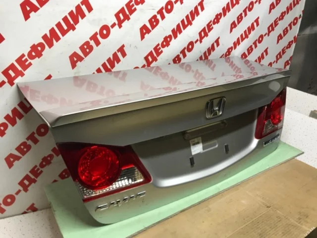 Крышка багажника для Honda Civic FD 2005-2012 седан на фотографиях
