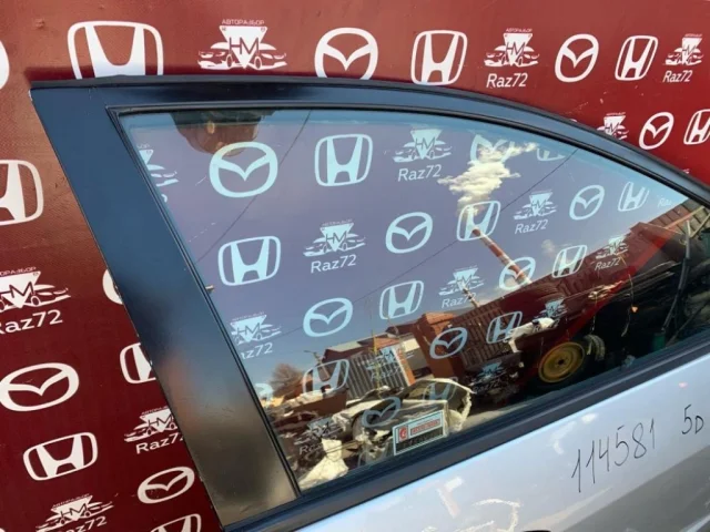 Дверь передняя правая для Honda Civic FK,FN 5D 2006-2012 на фотографиях