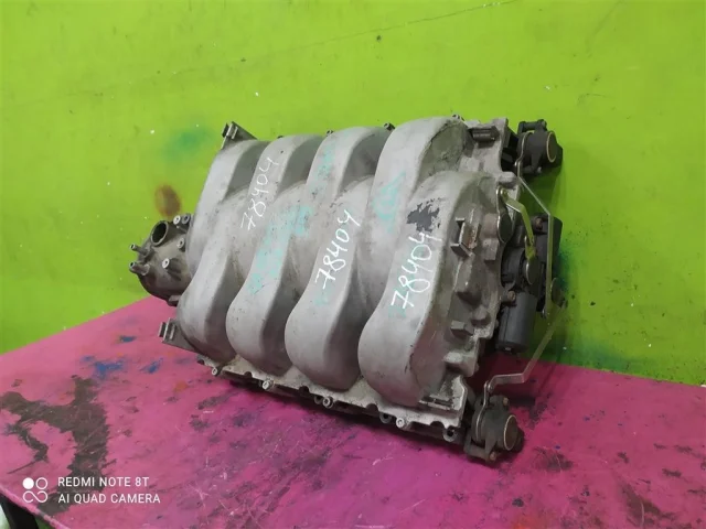 Впускной коллектор для Audi Q7 4L 2005-2015 на фотографиях