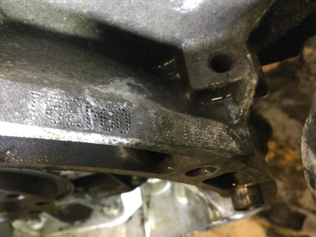 Двигатель без навесного для Mercedes-Benz CLK class C208 1997-2002 на фотографиях