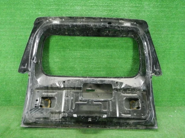 Крышка багажника для Ford Explorer U251 2005-2011 на фотографиях