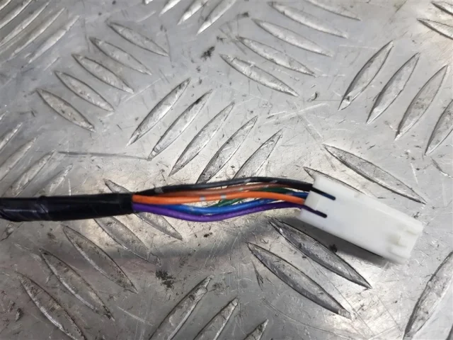 Стекла и зеркала для Mazda CX 7 ER rest 2010-2012 на фотографиях