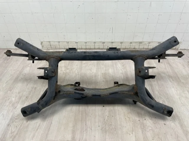 Задний подрамник для Mitsubishi ASX I 2010-2012 на фотографиях