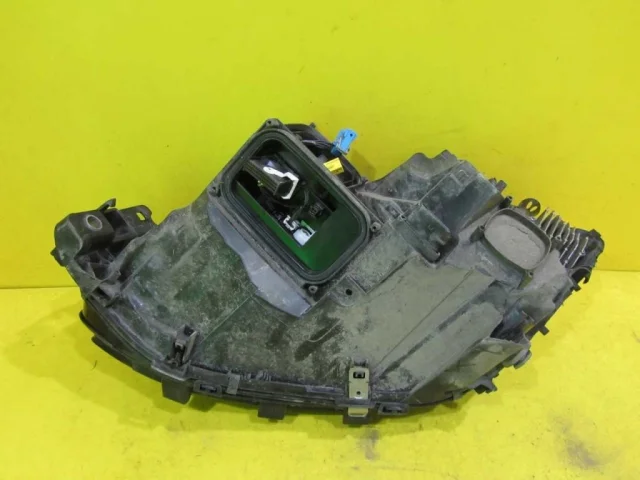 Фара правая для Mercedes-Benz GLE class W166 2015-2018 на фотографиях