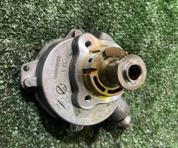 Вакуумный усилитель тормозов для BMW 5er Е60 2003-2010 на фотографиях