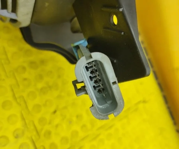 Вентилятор радиатора охлаждения ДВС для Mercedes-Benz M class W163 1998-2005 на фотографиях