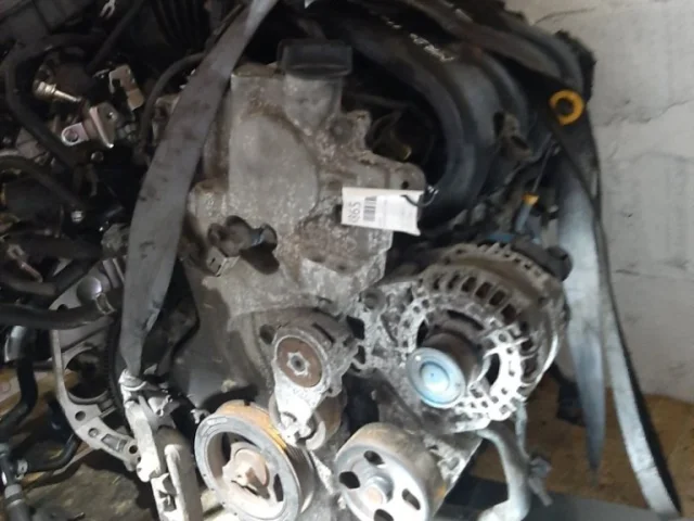 Двигатель без навесного для Nissan Serena C25 2005-2012 на фотографиях