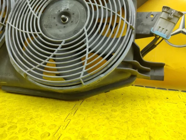 Вентилятор радиатора охлаждения ДВС для Mercedes-Benz M class W163 1998-2005 на фотографиях