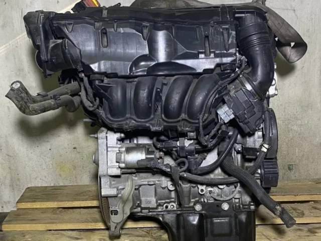 Двигатель без навесного для Peugeot 508 Седан 2011-2018 на фотографиях