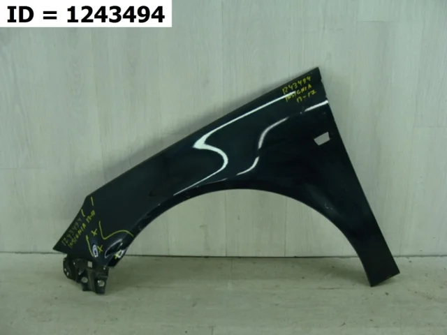 Крылья для Opel Insignia Универсал A 2008-2017 на фотографиях