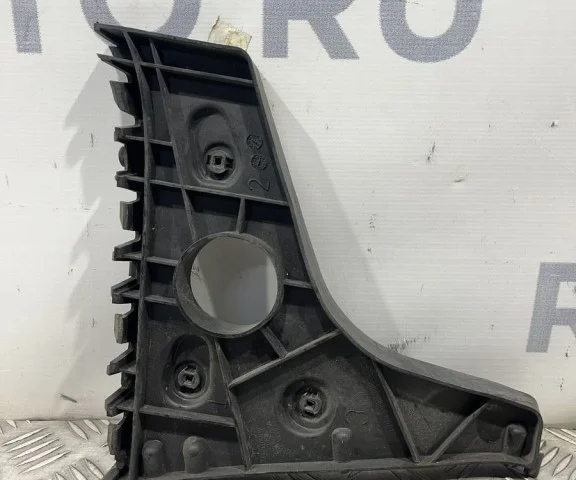 Кронштейн заднего бампера левый для Audi A6 C7 2010-2018 на фотографиях