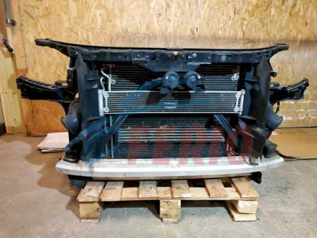 Кассета радиаторов для Audi Q7 4L 2005-2015 на фотографиях