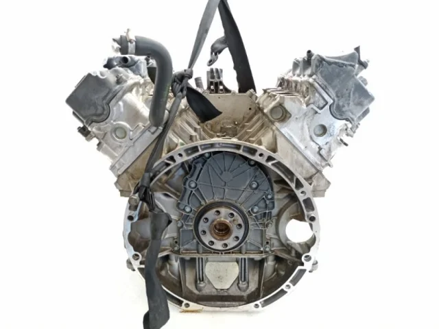 Двигатель без навесного для Mercedes-Benz CLK class C208 1997-2002 на фотографиях