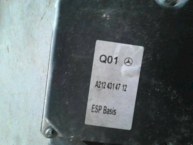 Блок ABS для Mercedes-Benz E class W212 2009-2015 на фотографиях