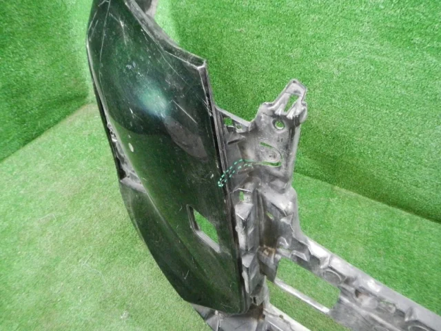 Бампер для Toyota Alphard H30 2015+ на фотографиях