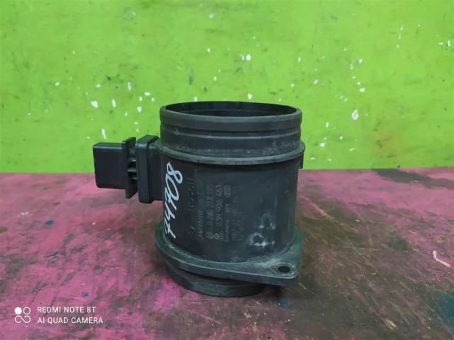 Датчик массового расхода воздуха для Audi Q7 4L 2005-2015 на фотографиях