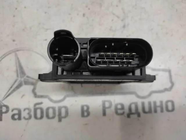 Реле свечей накала для Mercedes-Benz GL class X164 2006-2012 на фотографиях