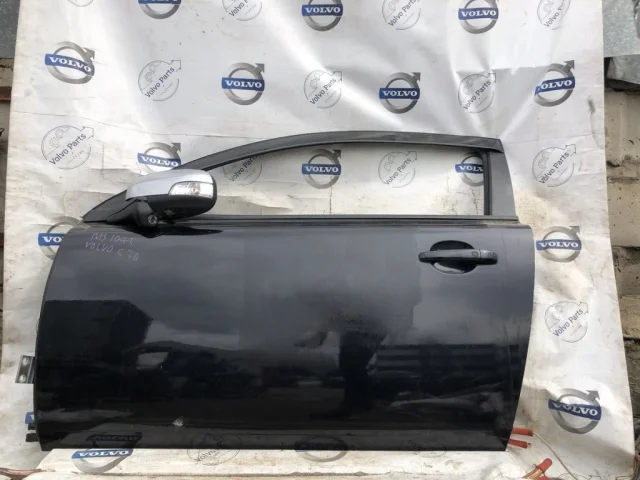 Дверь передняя левая для Volvo C30 MK 2006-2013 на фотографиях