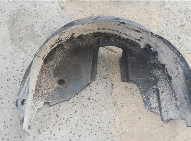 Подкрылок задний левый для Opel Zafira B 2005-2015 на фотографиях