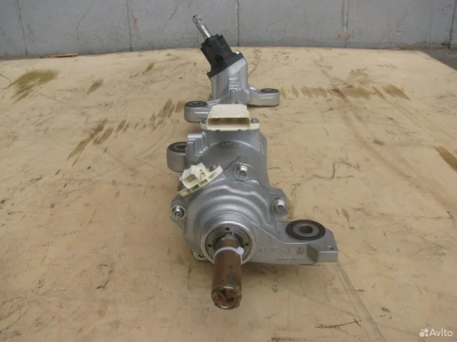 Рулевая рейка для Honda Accord 8 2008-2013 на фотографиях