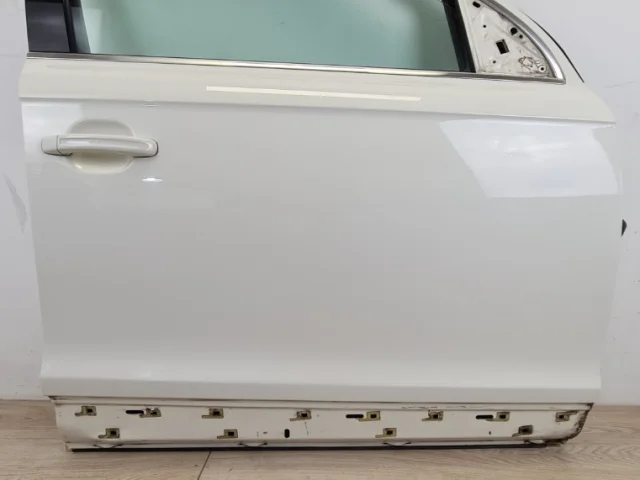 Дверь передняя правая для Audi Q7 4L 2005-2015 на фотографиях