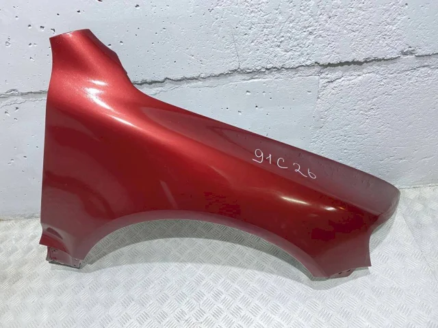 Крыло правое для Volkswagen Touareg I (7L) 2002-2010 на фотографиях