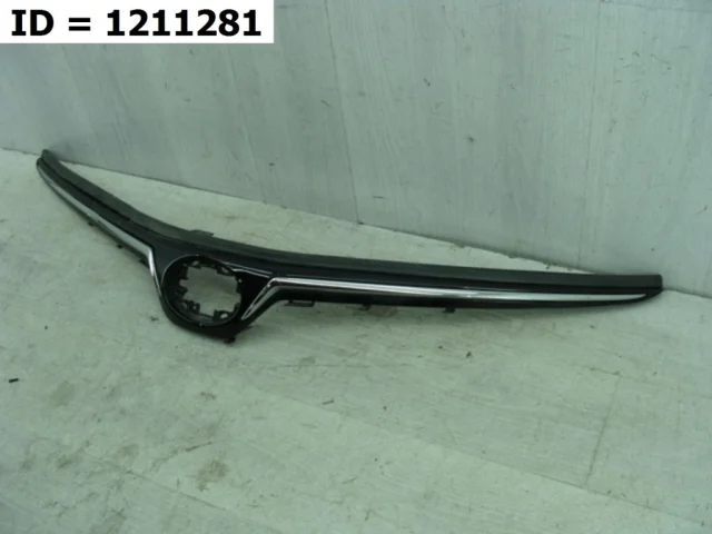 Решетка радиатора для Toyota Corolla E210 Седан (RU) 2019+ на фотографиях