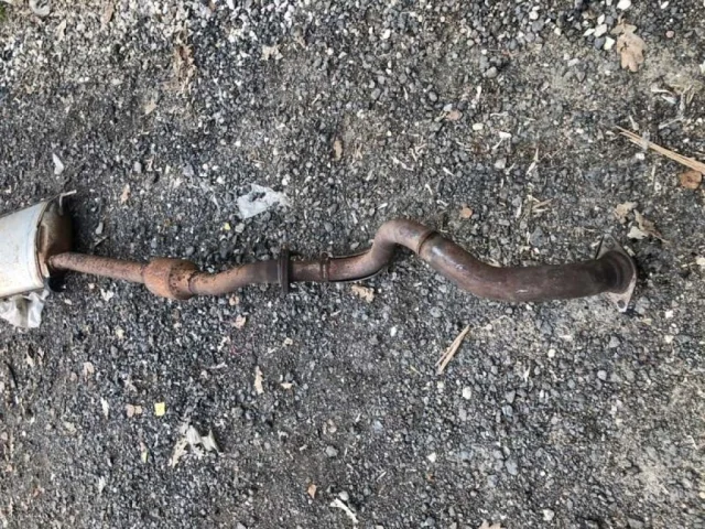 Резонатор глушителя для Toyota RAV4 XA30 2005-2012 на фотографиях