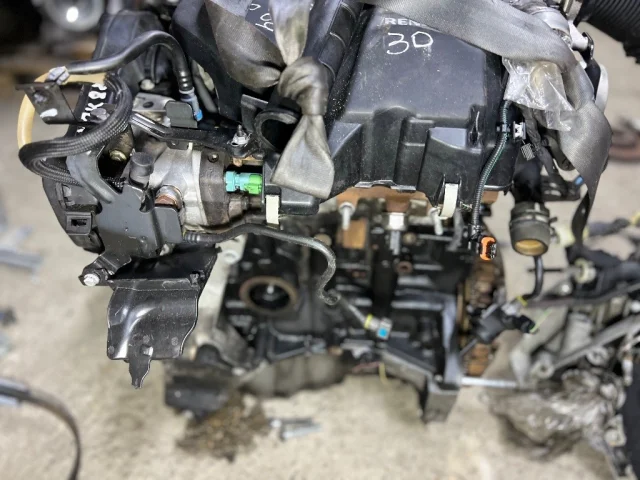 Двигатель для Renault Duster HS 2010-2015 на фотографиях