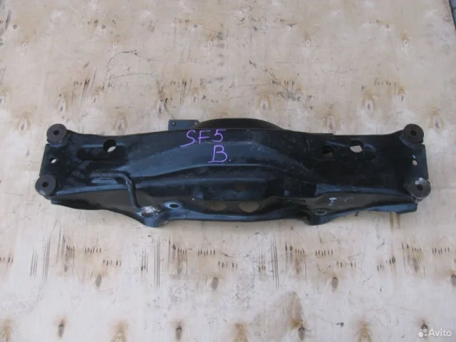 Задняя балка для Subaru Impreza GF/G10 1992-2000 Универсал  на фотографиях