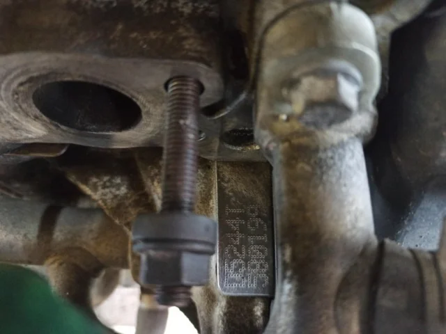 Продажа двигателя D5244T5