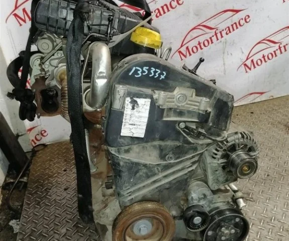 Двигатель без навесного для Renault Logan 2007-2012 (Универсал KS) на фотографиях