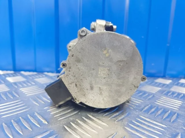 Насос охлаждающей жидкости ДВС(Помпа) для BMW X3 Е83 2003-2010 на фотографиях